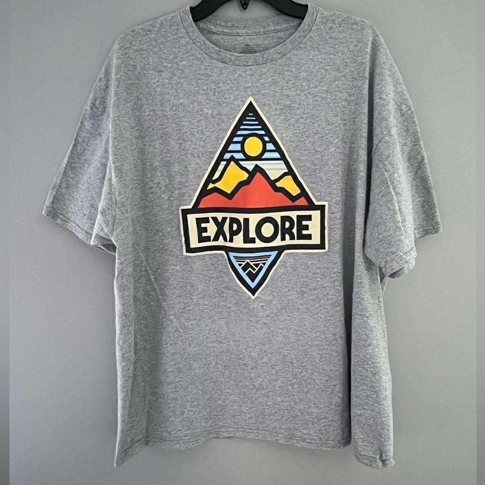 “Explore” Graphic Tee, size 2XL